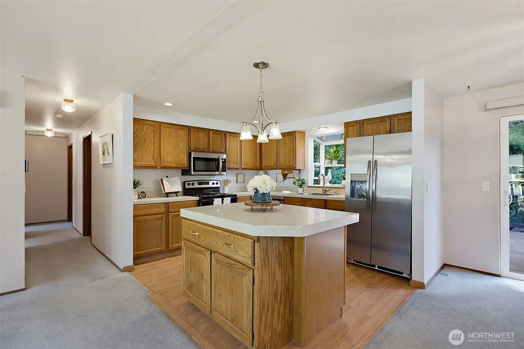 3981 Coronet Place SE Port Orchard WA 98366