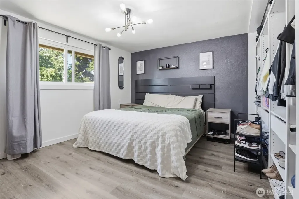 11901 NE 79th Street Vancouver WA 98682