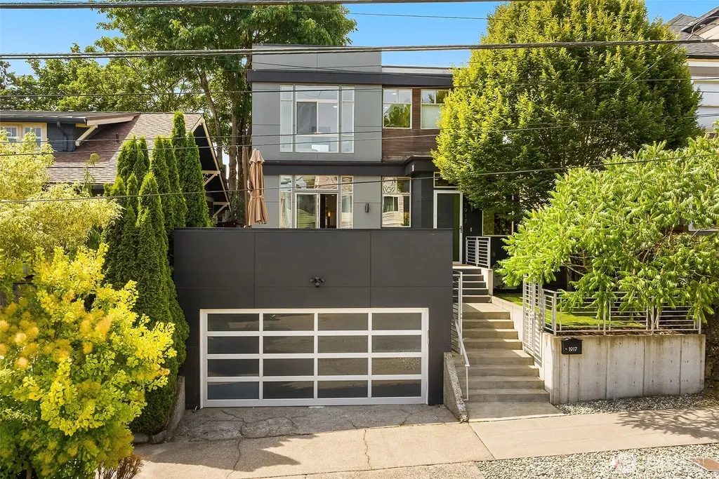1917 E Alder Street Seattle WA 98122