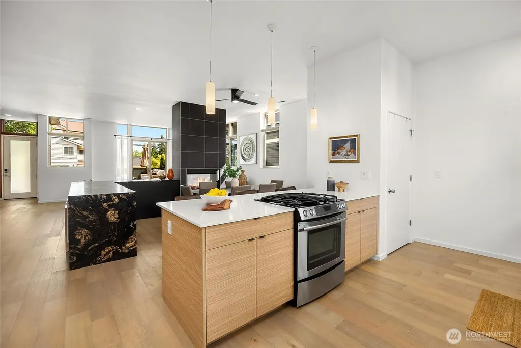 1917 E Alder Street Seattle WA 98122