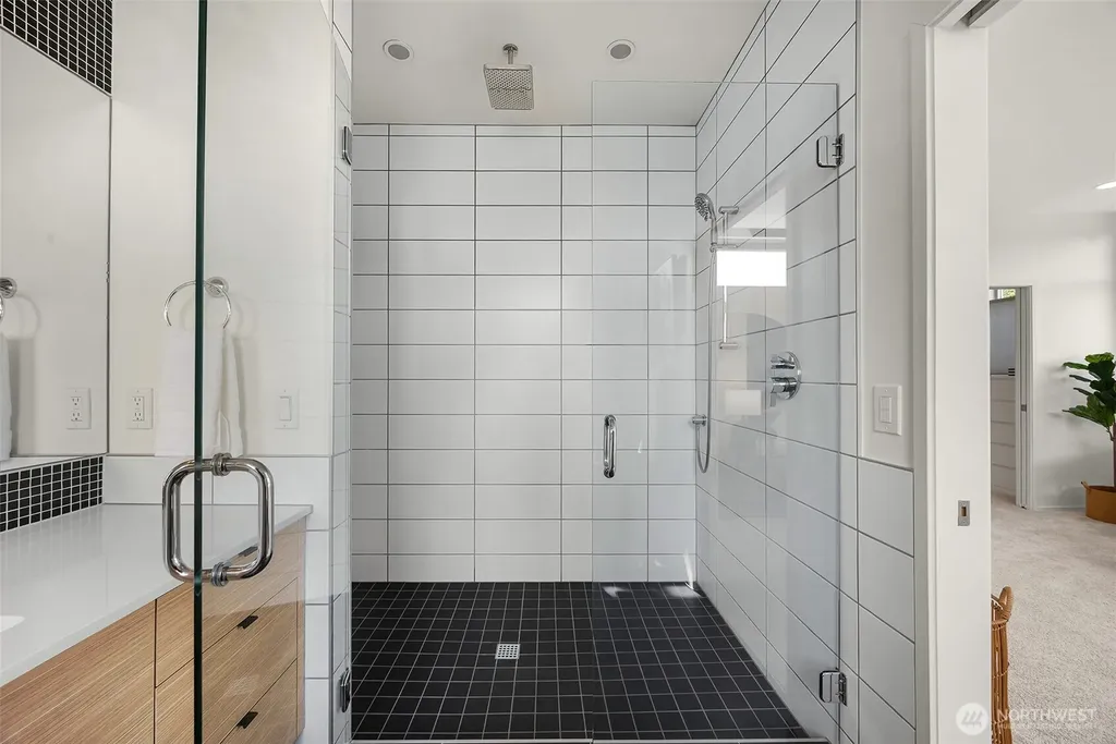 1917 E Alder Street Seattle WA 98122