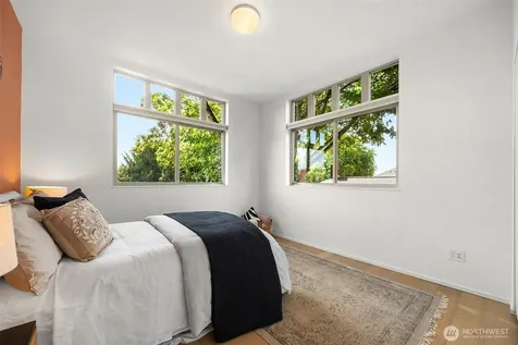 1917 E Alder Street Seattle WA 98122