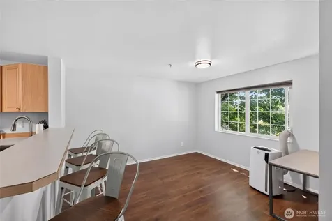 13306 SE 272nd Street Court Kent WA 98042
