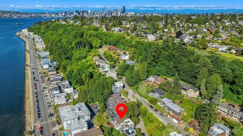 2115 Bonair Drive SW Seattle WA 98116