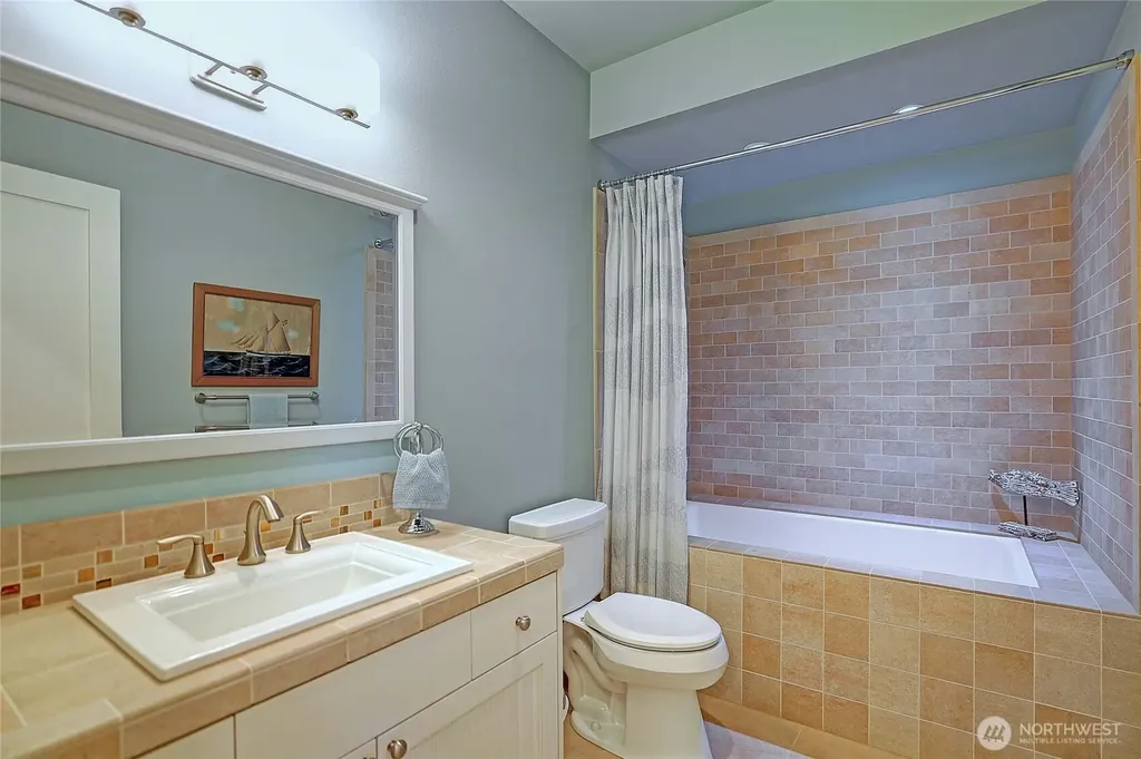1095 Essex Street Camano Island WA 98282