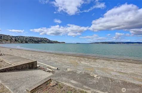 1095 Essex Street Camano Island WA 98282
