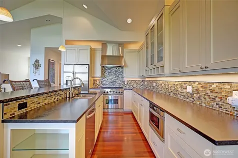 1095 Essex Street Camano Island WA 98282