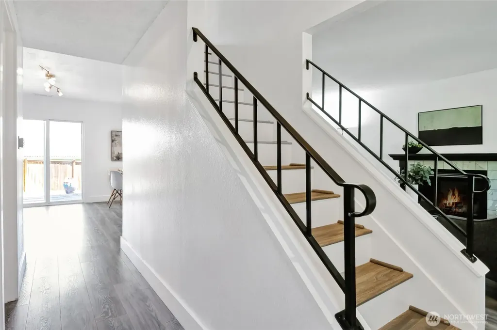 9834 NE 140th Place Kirkland WA 98034