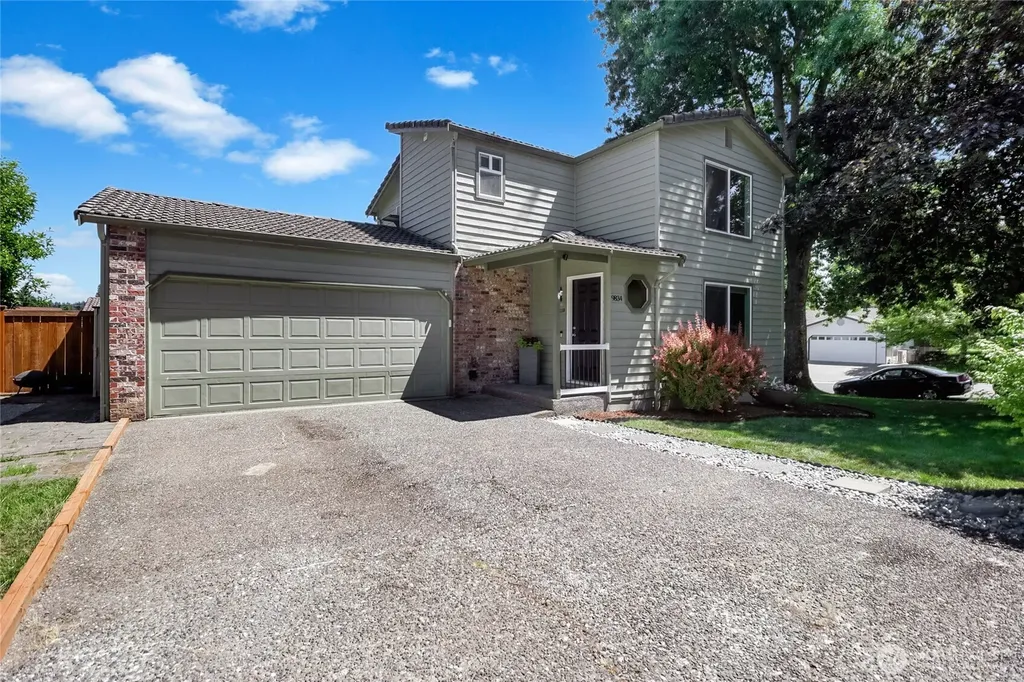 9834 NE 140th Place Kirkland WA 98034