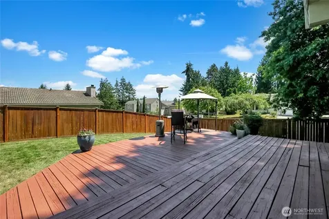 9834 NE 140th Place Kirkland WA 98034