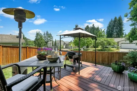 9834 NE 140th Place Kirkland WA 98034