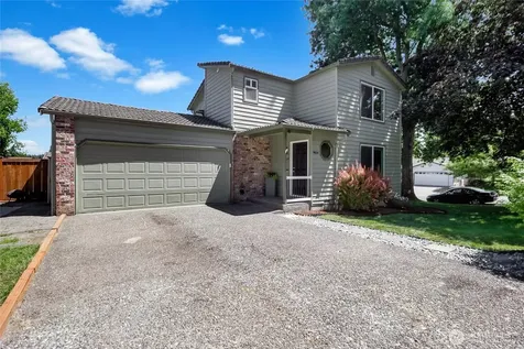 9834 NE 140th Place Kirkland WA 98034