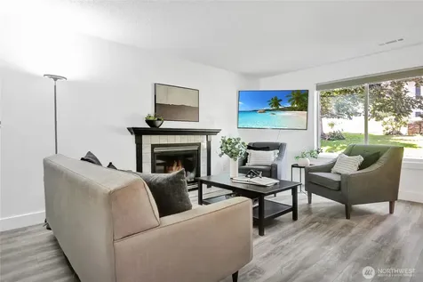 9834 NE 140th Place Kirkland WA 98034