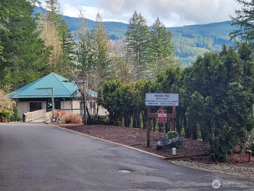 86 Goldrush Road Deming WA 98244