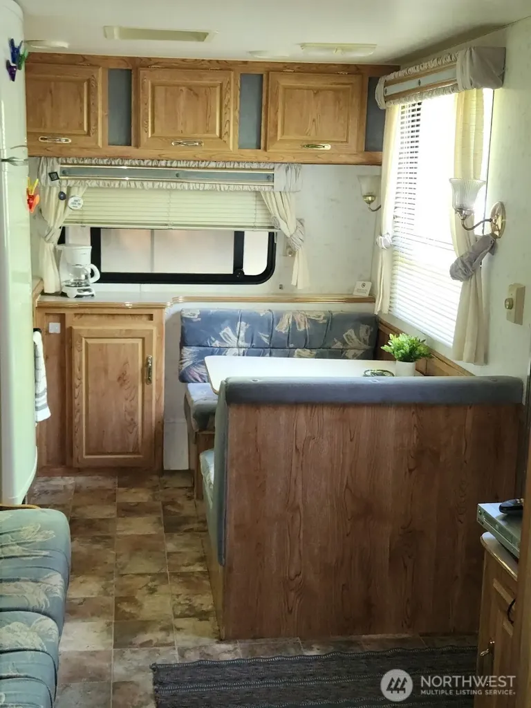 86 Goldrush Road Deming WA 98244