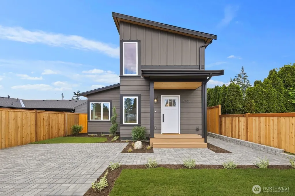 15701 117th Avenue SE Renton WA 98058