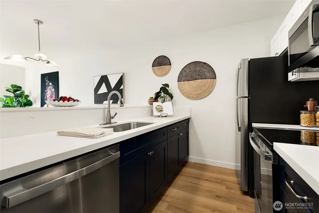 5824 NE 75th Street Seattle WA 98115