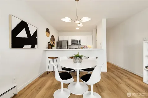 5824 NE 75th Street Seattle WA 98115
