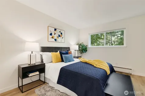 5824 NE 75th Street Seattle WA 98115