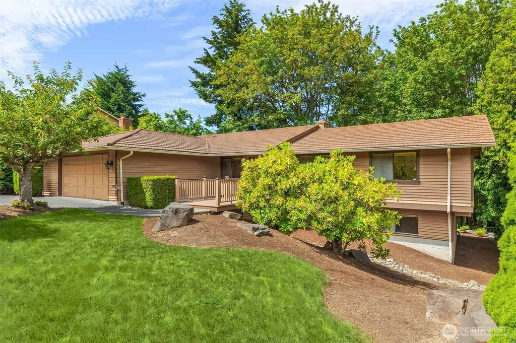 14724 SE 49th Street Bellevue WA 98006