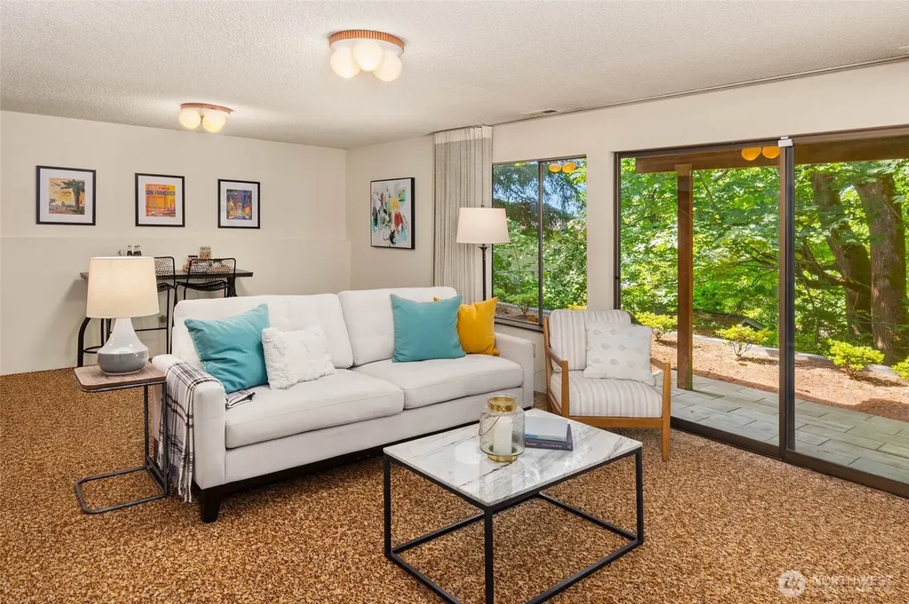 14724 SE 49th Street Bellevue WA 98006