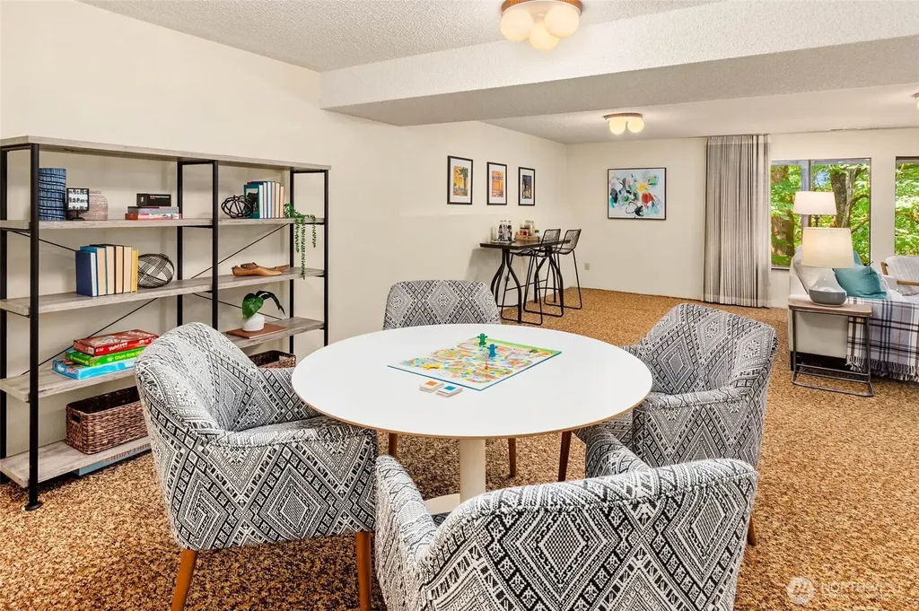 14724 SE 49th Street Bellevue WA 98006