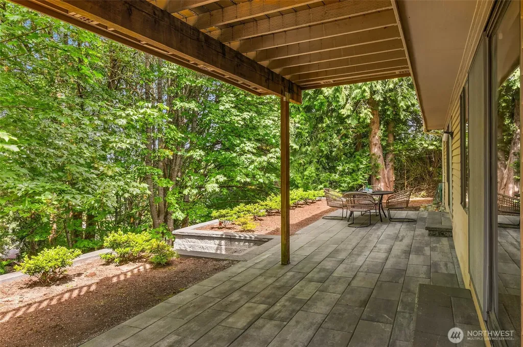 14724 SE 49th Street Bellevue WA 98006