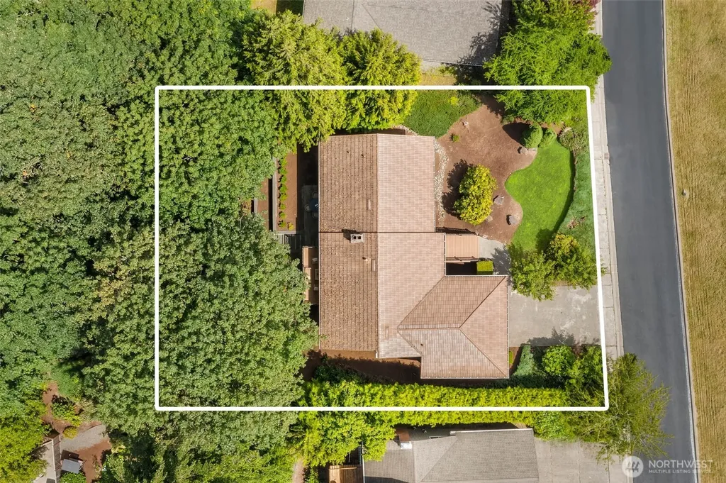 14724 SE 49th Street Bellevue WA 98006