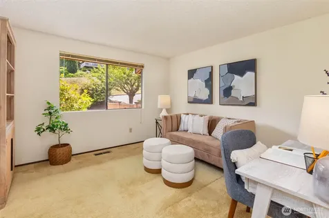 14724 SE 49th Street Bellevue WA 98006