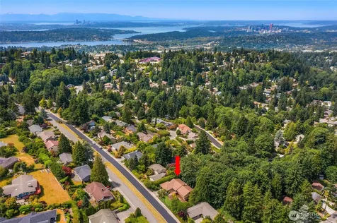 14724 SE 49th Street Bellevue WA 98006