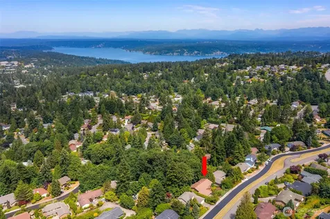 14724 SE 49th Street Bellevue WA 98006