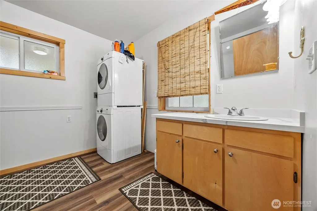 126 Tahoma Street W Packwood WA 98361