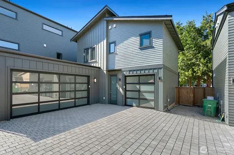 2815 W Bertona Street Seattle WA 98199