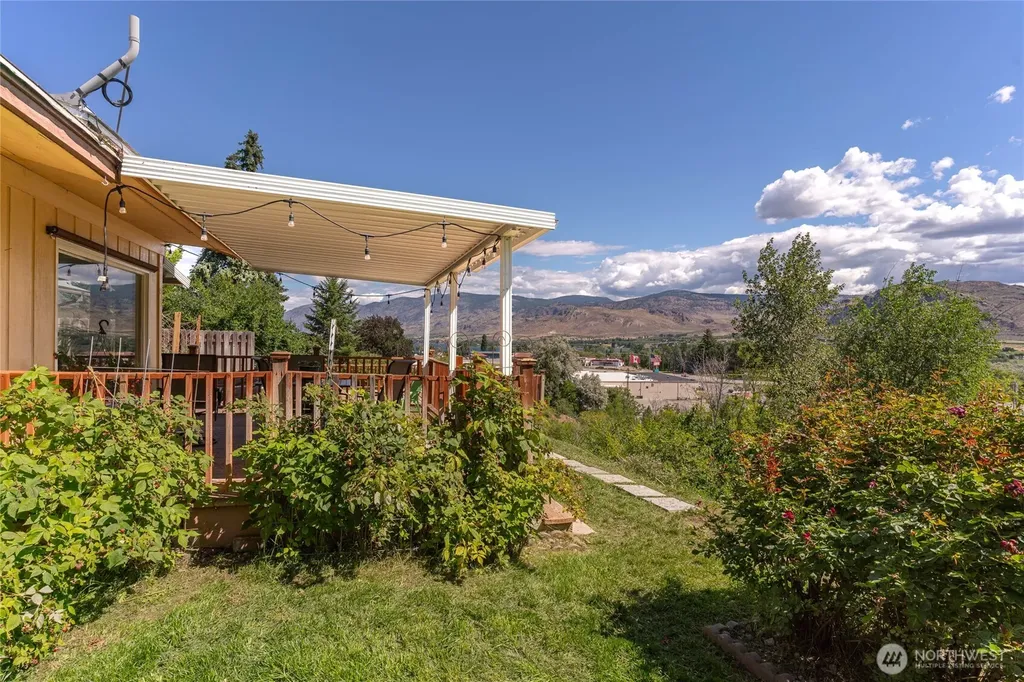 1903 Deerpath Drive Oroville WA 98844