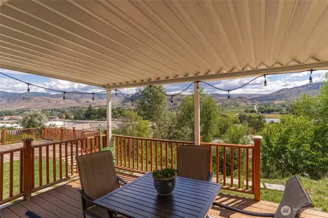 1903 Deerpath Drive Oroville WA 98844