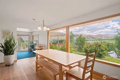 1903 Deerpath Drive Oroville WA 98844