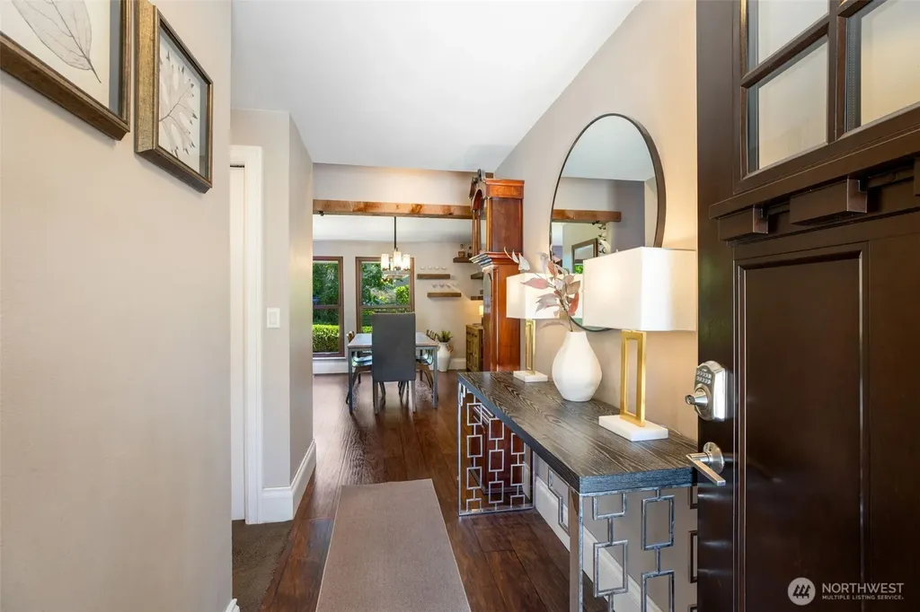 1905 216th Avenue SE Sammamish WA 98075