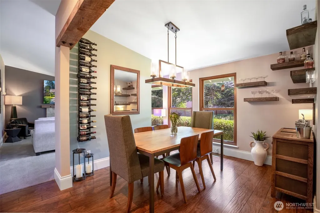 1905 216th Avenue SE Sammamish WA 98075