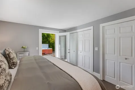 1905 216th Avenue SE Sammamish WA 98075