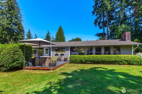 1905 216th Avenue SE Sammamish WA 98075