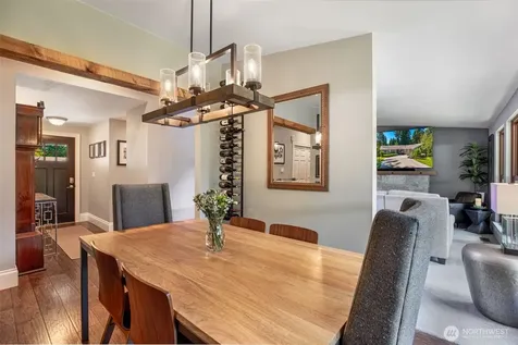 1905 216th Avenue SE Sammamish WA 98075