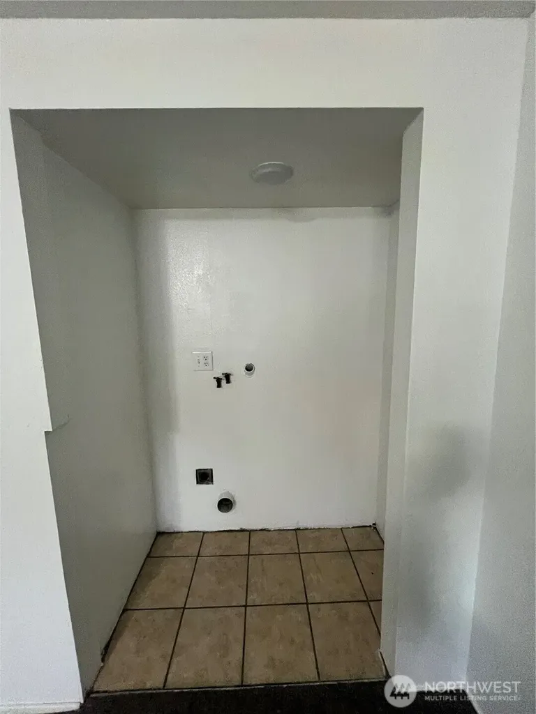 16421644 120th Street S Tacoma WA 98444