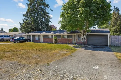 16421644 120th Street S Tacoma WA 98444