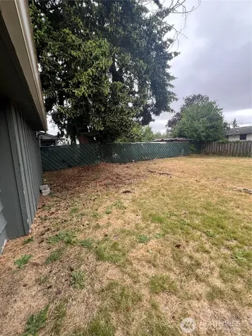 16421644 120th Street S Tacoma WA 98444