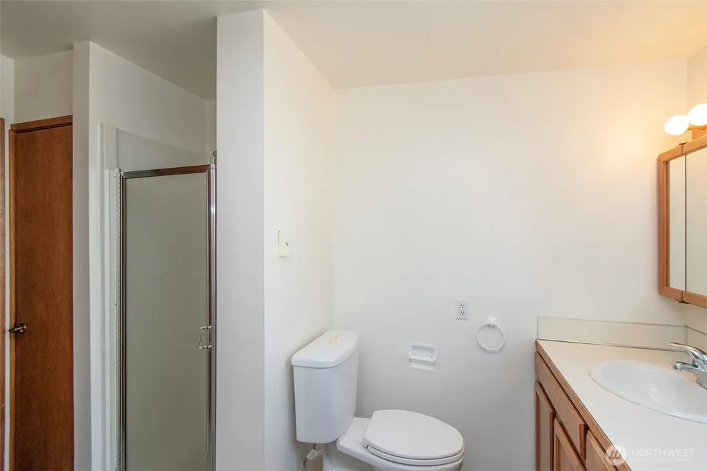 1027 W Ninth Street Port Angeles WA 98363