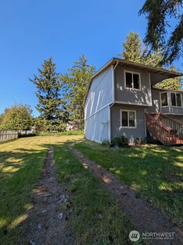 12905 Ridge Circle E Sumner WA 98391