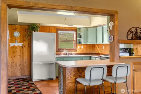 195 Twin Lakes Road Winthrop WA 98862