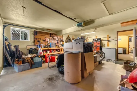 195 Twin Lakes Road Winthrop WA 98862