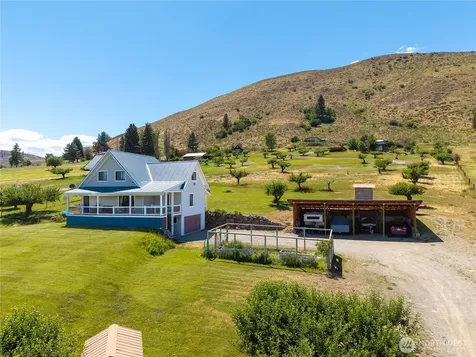 195 Twin Lakes Road Winthrop WA 98862