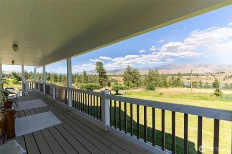 195 Twin Lakes Road Winthrop WA 98862